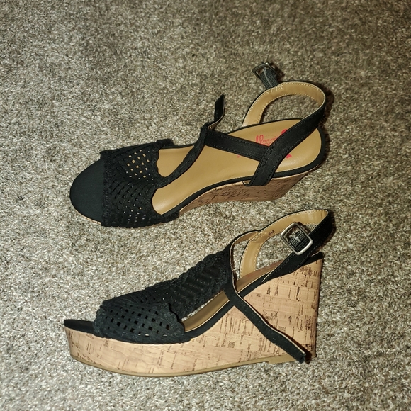 Wedges - Picture 2 of 3